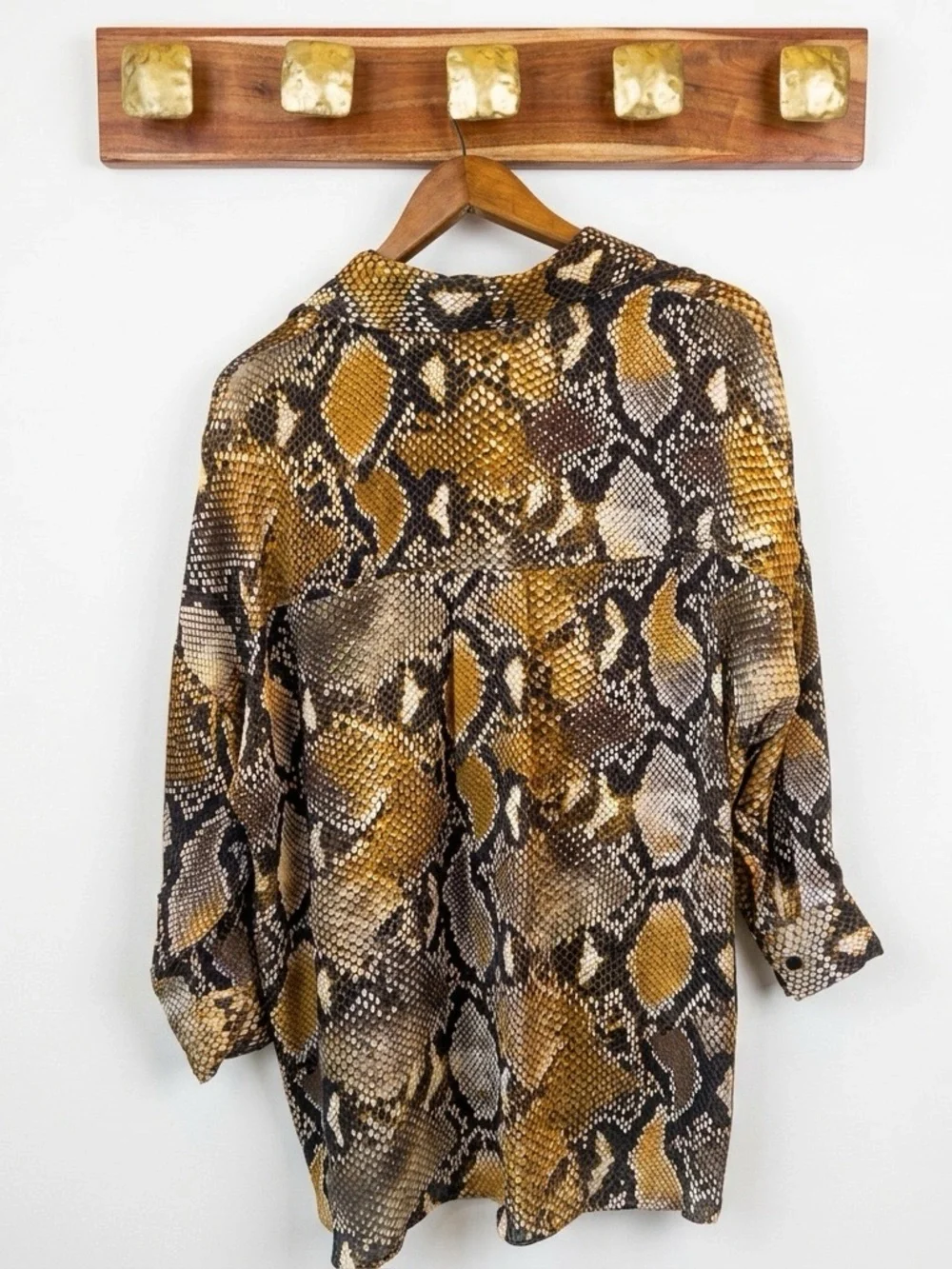 Zara Snakeskin Blouse Size Small Oversized - Picture 2 of 6